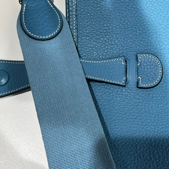 Hermes Evelyn  Shoulder Bag Size Gm - Picture 7 of 7